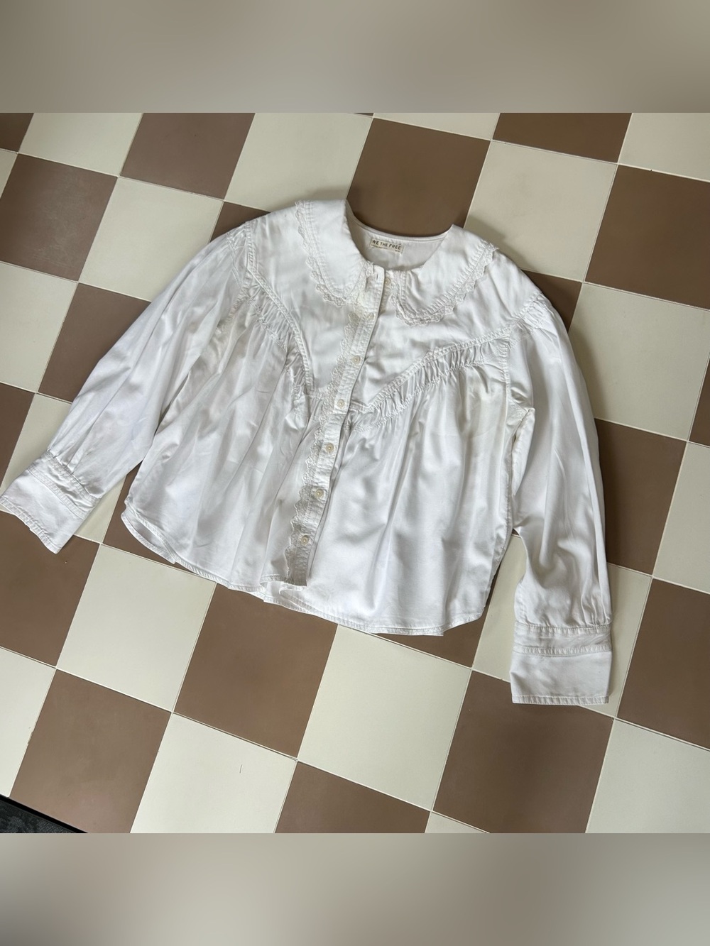 We The Free Summit Shirt White Lace Collar Cotton Blouse M - Picture 4 of 9